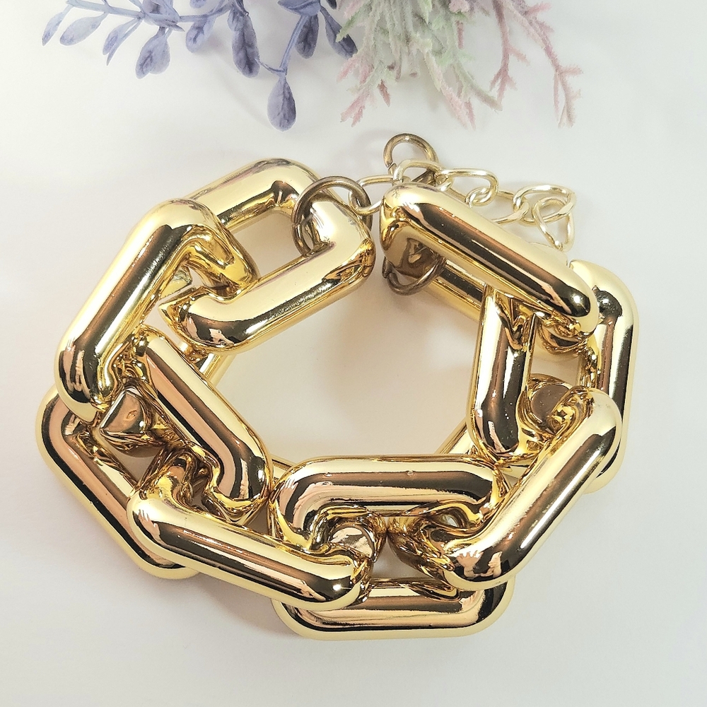 Gold Tone Chunky Chain Link Bracelet Exaggerated Chain Statement Bracelet